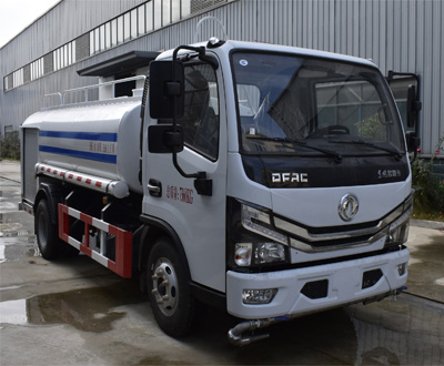 江南1吨水罐消防车价格多少洒水车 工作